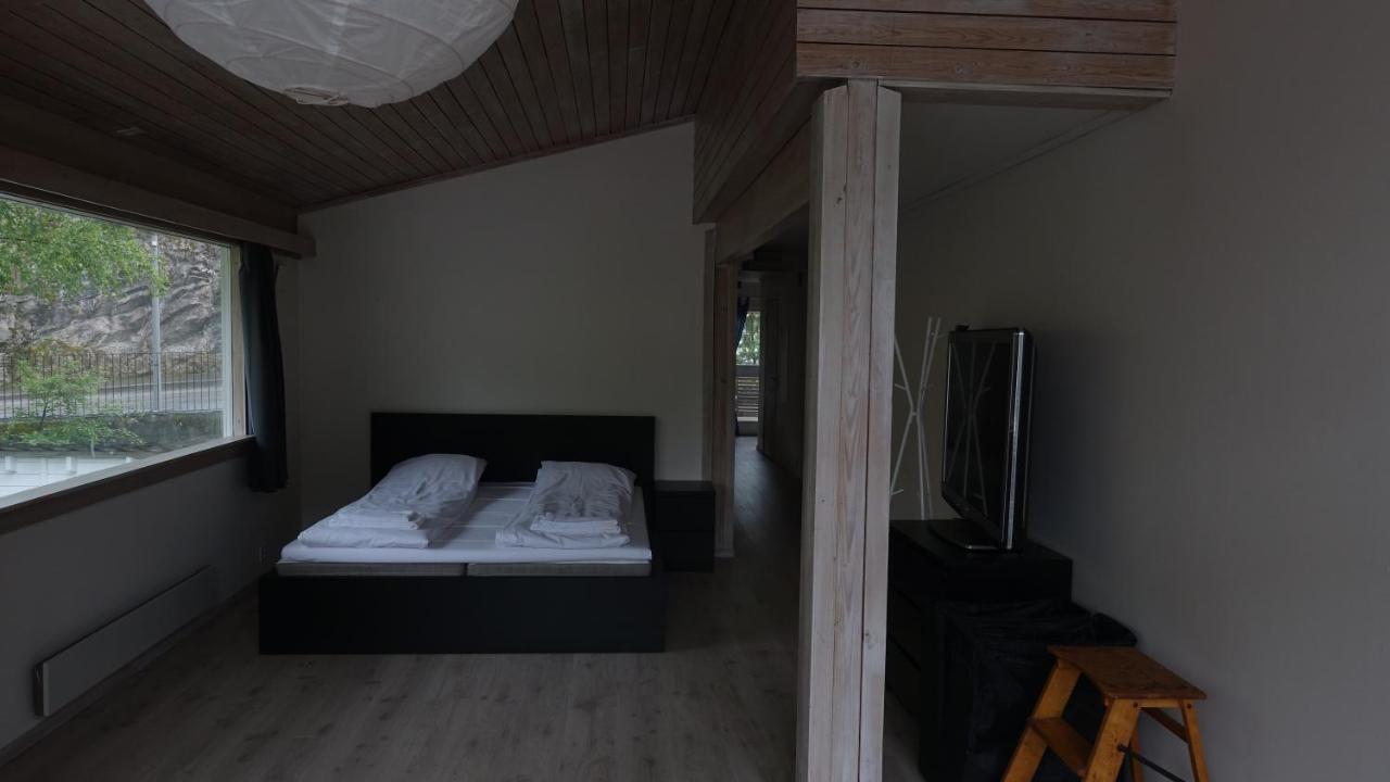 Svingen Apartments Балестранд Екстериор снимка