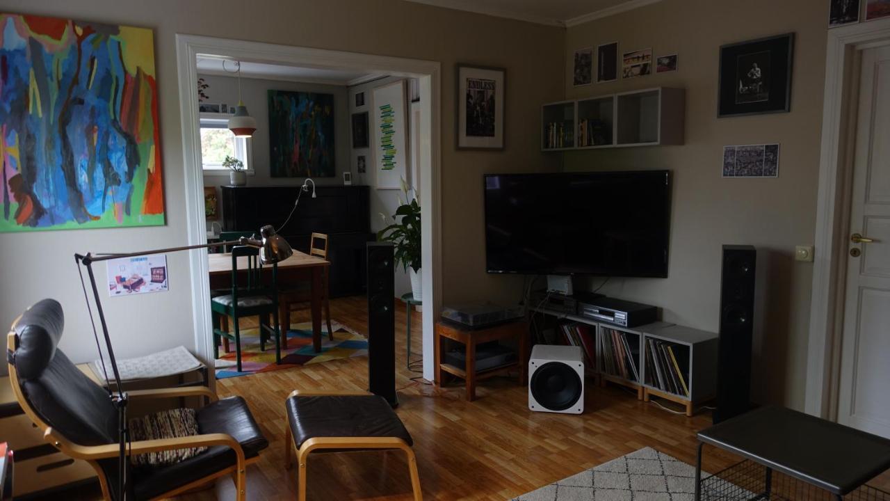 Svingen Apartments Балестранд Екстериор снимка